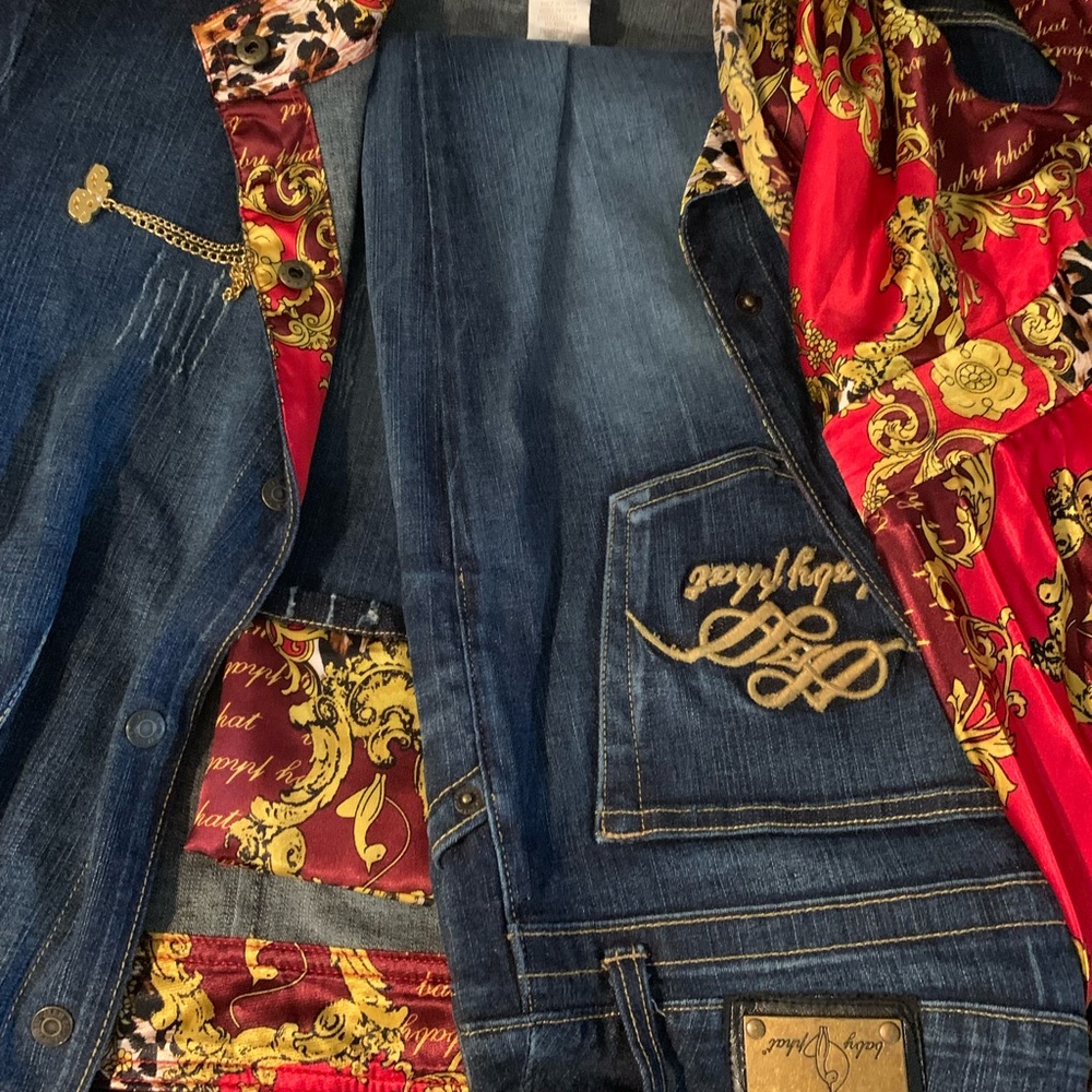 BABY PHAT 3 PIECE DESIGNER CAPRI PANTS HALTER TOP AND DESIGNER JACKET.